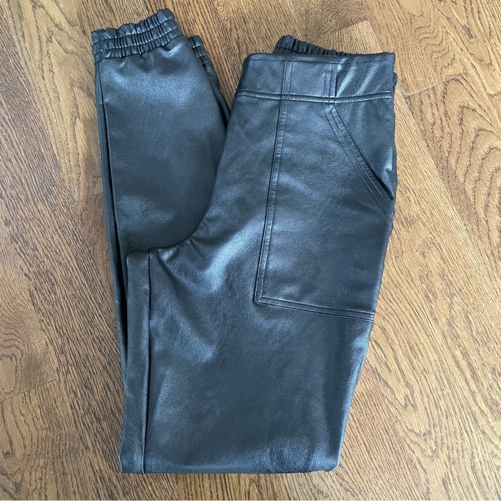 SPANX Black Faux Leather Jogger Utility Pants Size S - Picture 12 of 14